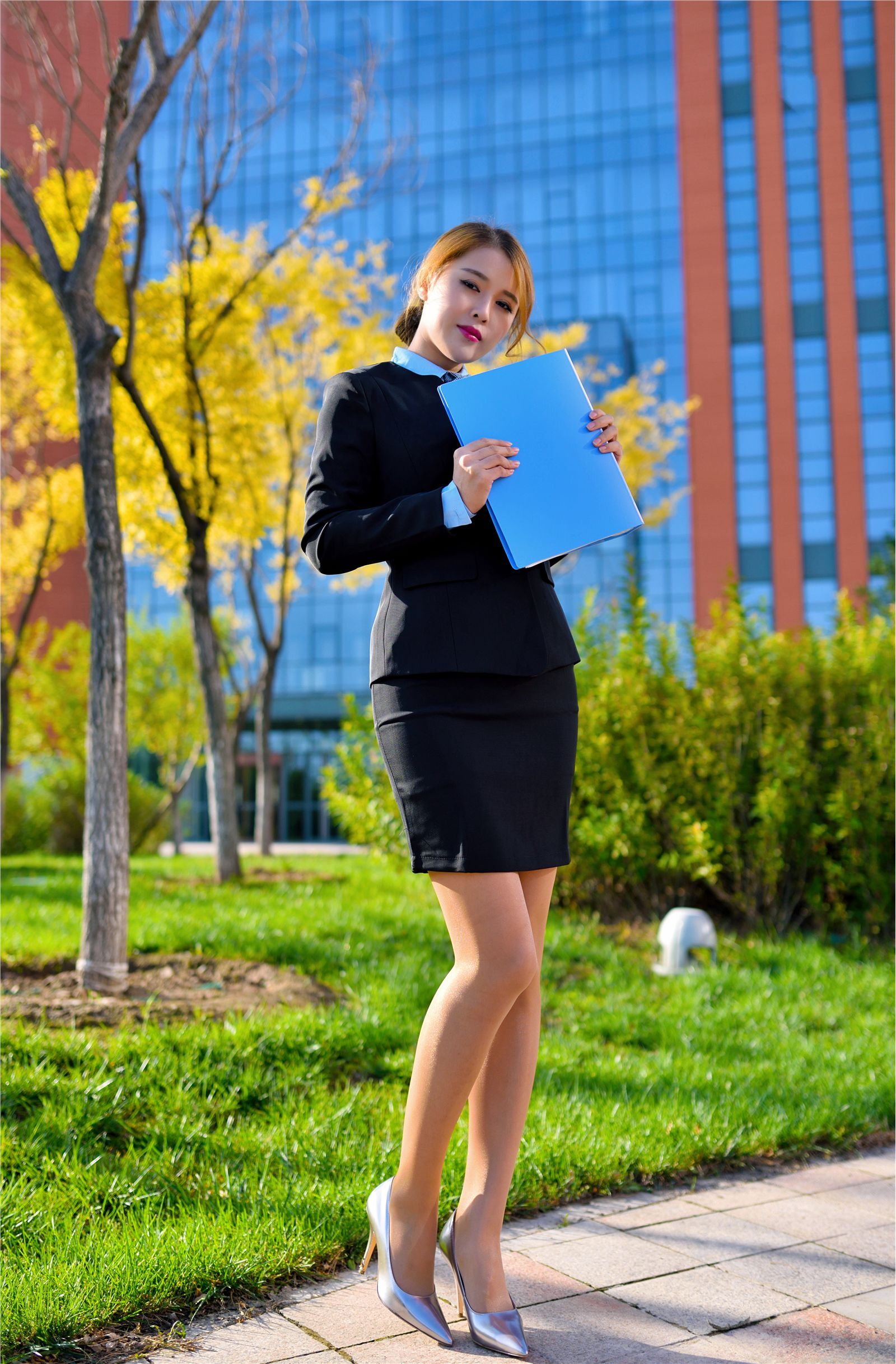 [DDY Pantyhose] NO.011期《秘書OL》出鏡 - 若兮